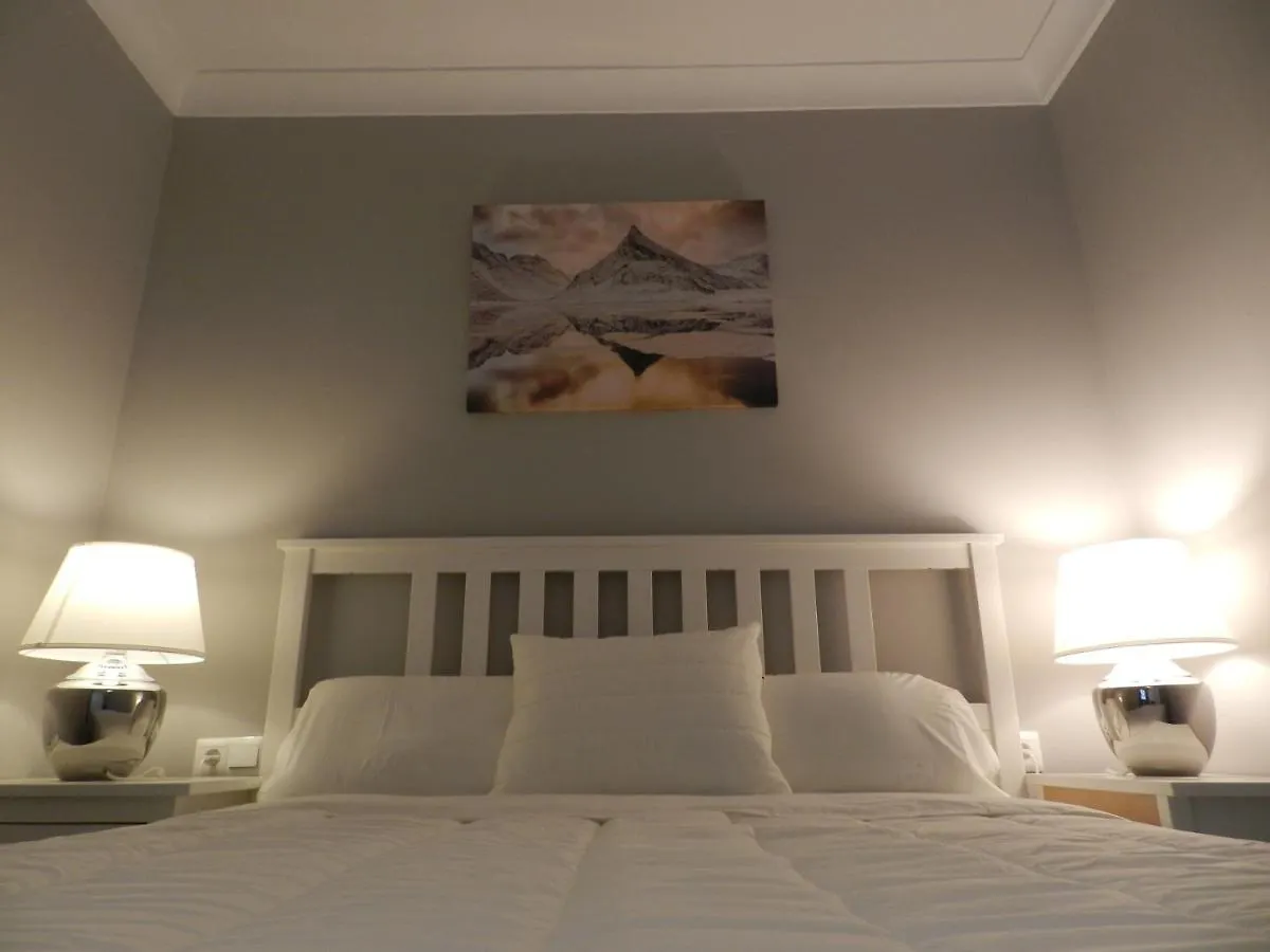 Infostays Campus Center Malaga